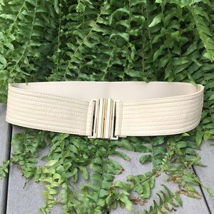 Cream Clasp Belt